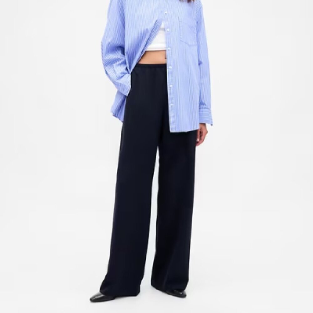 Gap Easy Wide-Leg Pants